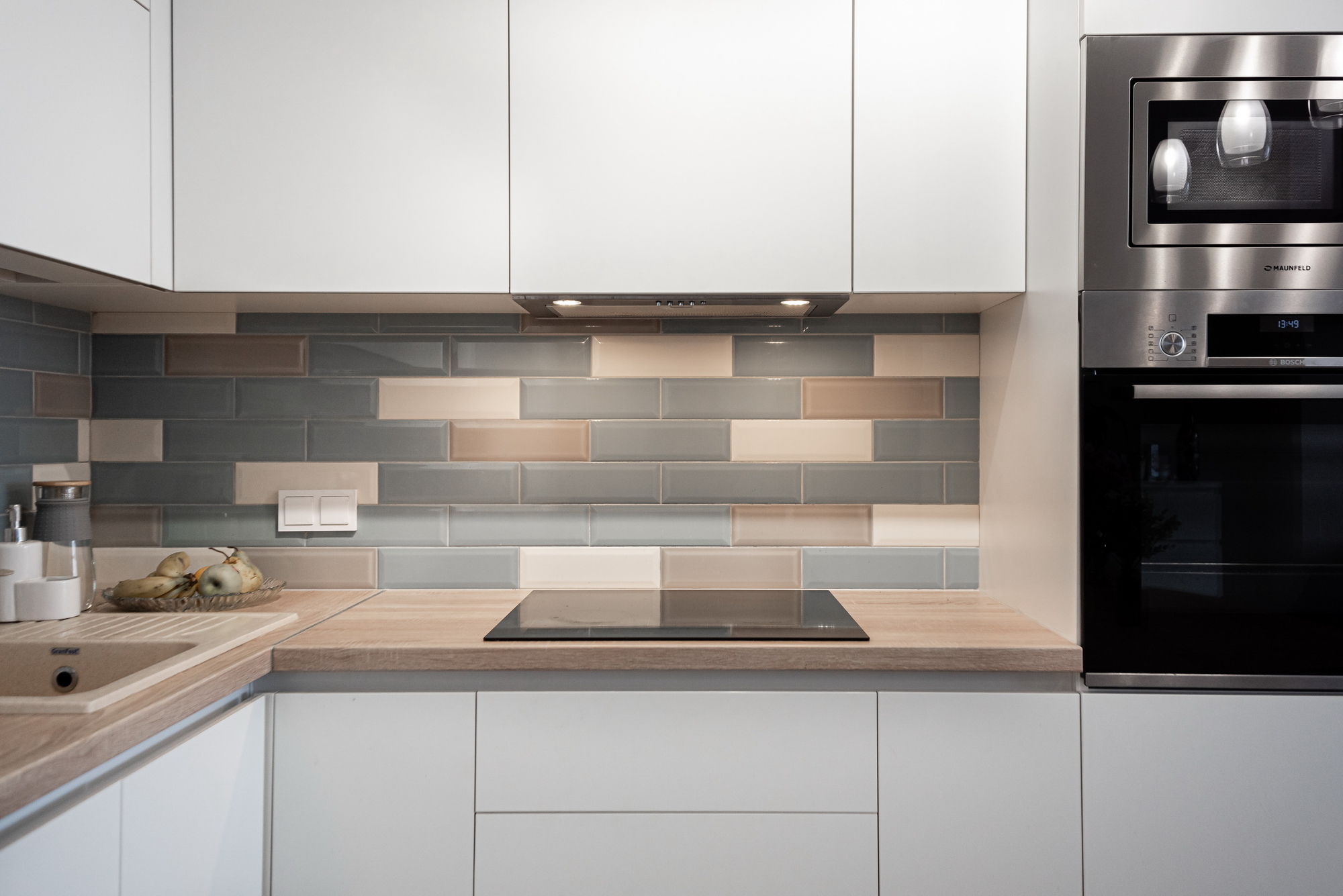 Угловая кухня фабрики ЗОВ (пр-т Дзержинского) - фото в интерьере ★ Кухни на заказ в Воронеже